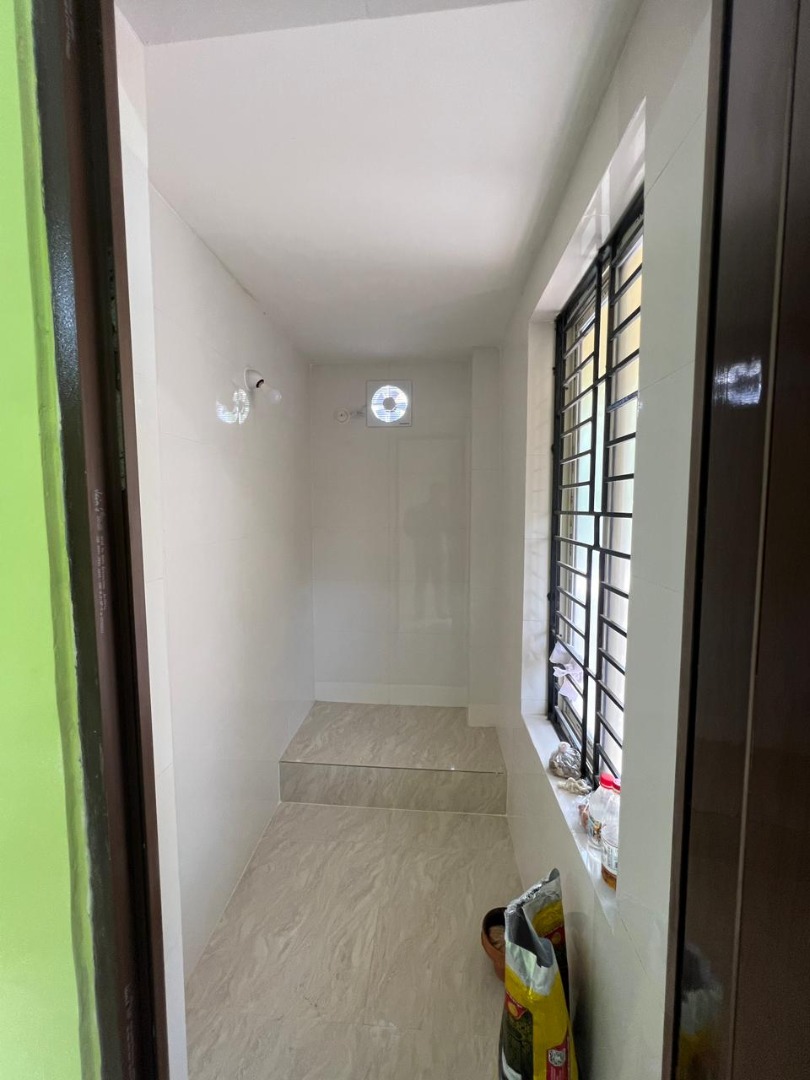 Unfurnished 3bhk in Ganeshguri, Guwahati, Assam, India for Rent